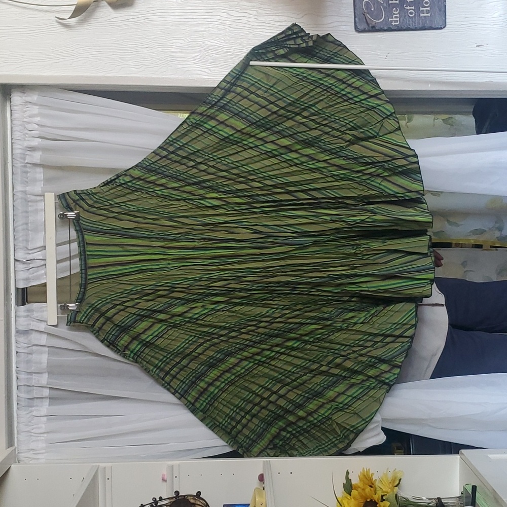 VINTAGE GREEN STRIPED POLIESTER HIGH WAIST LONG  SKIRT!!!